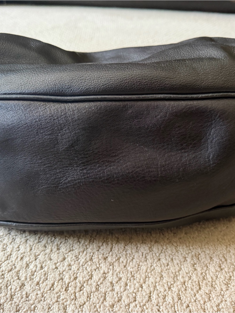Juicy Couture Black Leather Shoulder Bag with Heart Charm - Picture 6 of 13